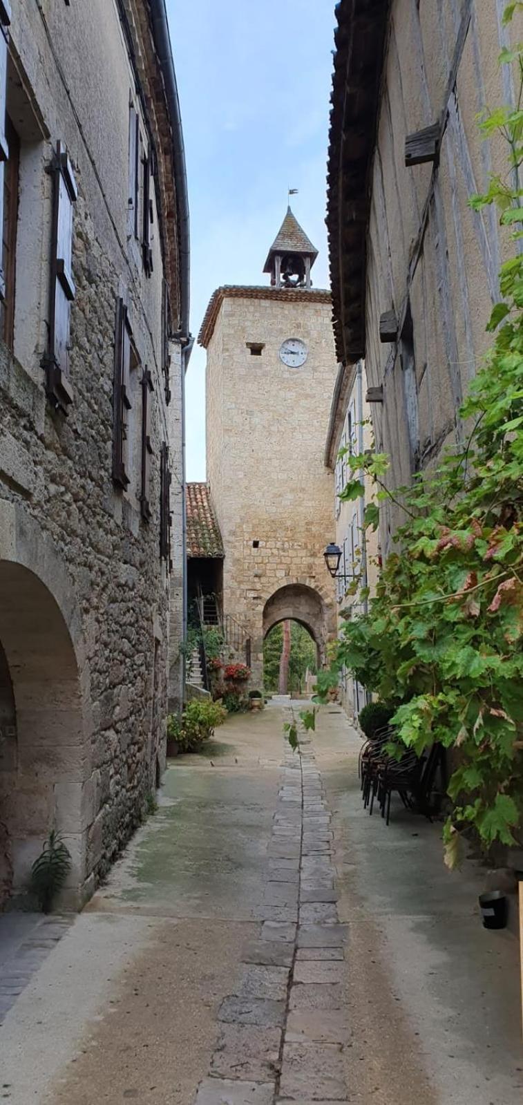 La Maison Des Cornieres Fourcès Zewnętrze zdjęcie