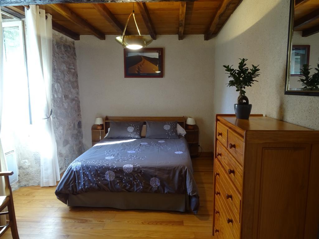 La Maison Des Cornieres Fourcès Zewnętrze zdjęcie