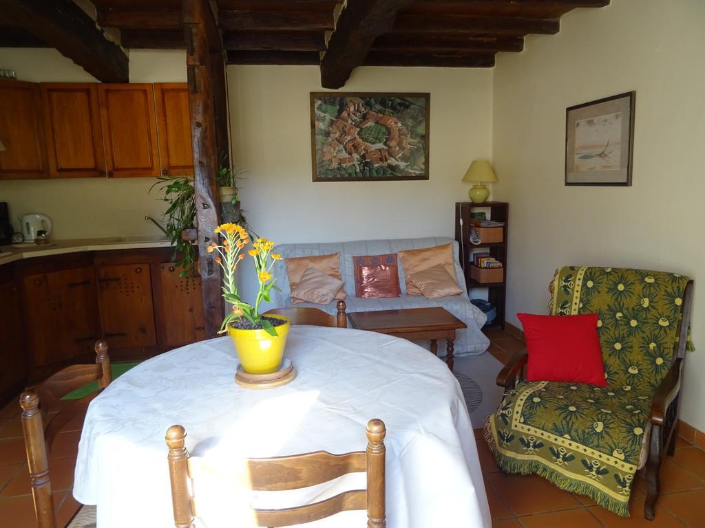 La Maison Des Cornieres Fourcès Zewnętrze zdjęcie